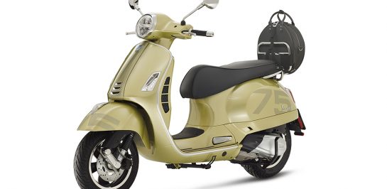 เปิดตัว Vespa Primavera และ GTS รุ่นฉลองครบรอบ 75 ปี