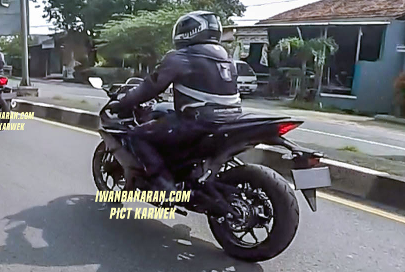 Spyshot ที่คาดว่าจะเป็น New Yamah R25/R3