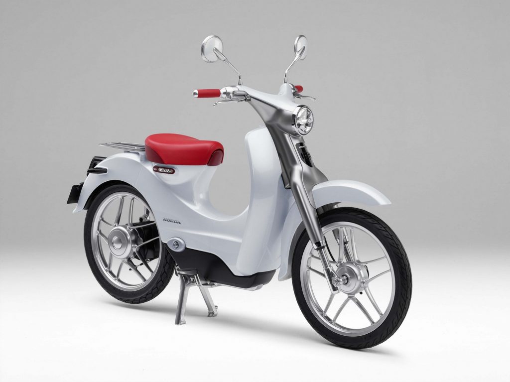 Honda ประกาศเตรียมผลักดันรถมอเตอร์ไซค์พลังงานไฟฟ้า 3 รุ่นใหม่ภายในปี 2024