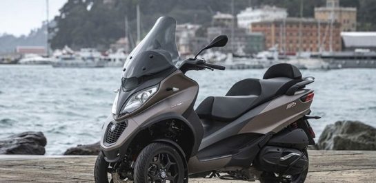 เปิดตัว 2021 Piaggio MP3 400 HPE รุ่นใหม่