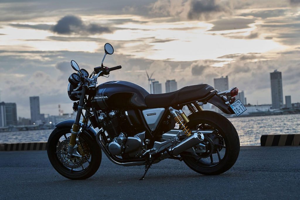 Honda ปล่อยทีเซอร์ CB1100 EX และ CB1100RS "Final Edition"