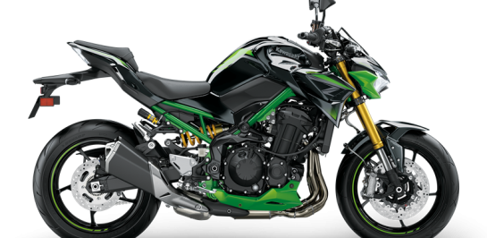 ความต่างของ 2022 Kawasaki Z900 SE