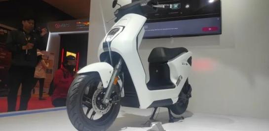 Honda EM1 สกู๊ตเตอร์ไฟฟ้า โชว์ตัวที่งาน IMS 2023 ประเทศอินโดนีเซีย