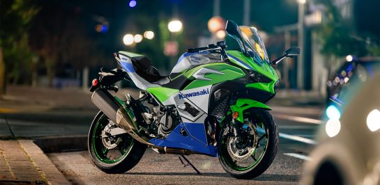 เปิดตัว Kawasaki Ninja 500 SE 40th ANNIVERSARY EDITION รุ่นพิเศษ อย่างเป็นทางการ