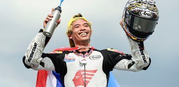 ยืนยัน สมเกียรติ จันทรา เข้าร่วมทีม LCR Honda ในการแข่งขัน MotoGP 2025